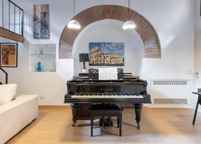 Musician Apartment Colosseo With Piano